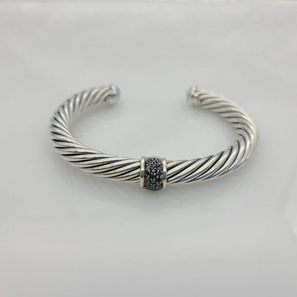 David Yurman 7mm Cable Classic Bracelet with Black Diamond Center Station - Picture 1 of 6